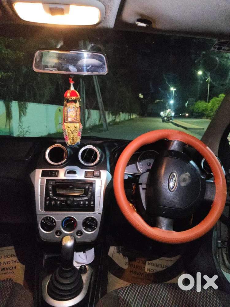 Ford Figo Petrol Zxi 2010
