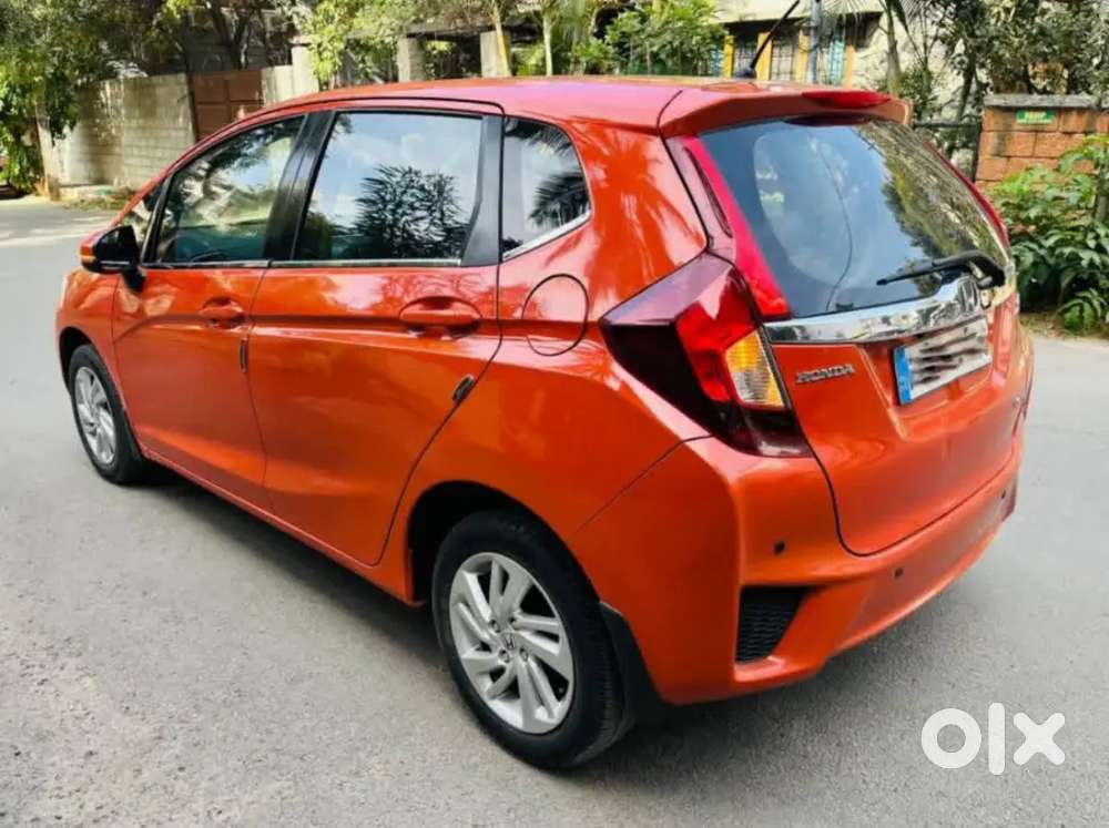 Honda Jazz 2015 Petrol 75000 Km Driven