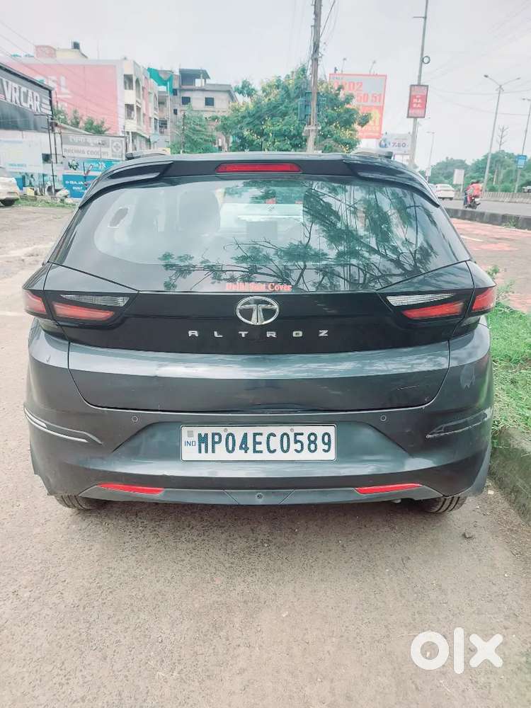Tata Altroz Xe Petrol 2021
