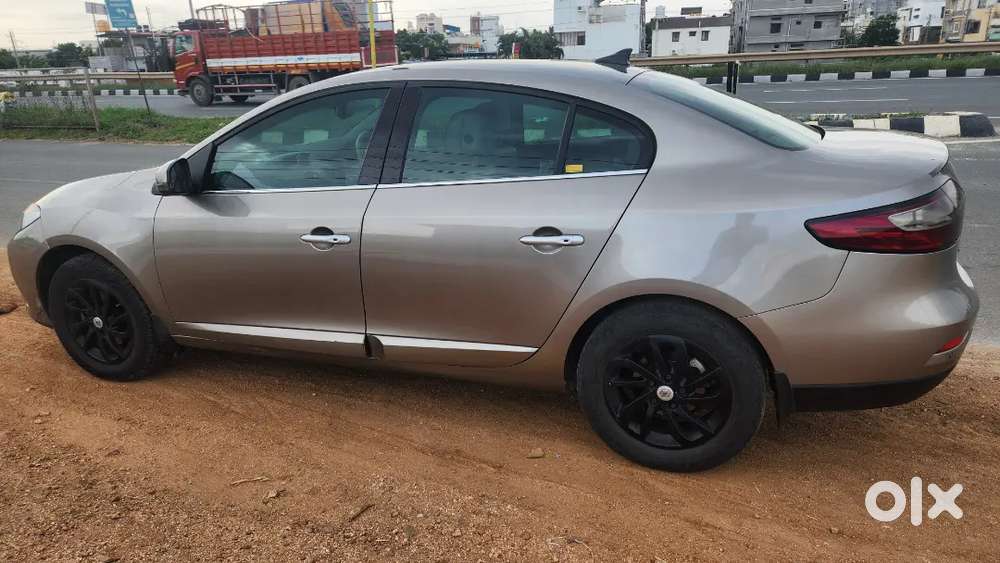 Renault Fluence 2014 Diesel Well Maintained
