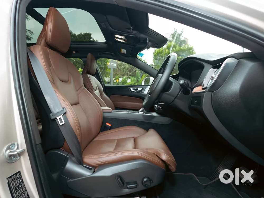 Volvo Xc60, 2025, Petrol