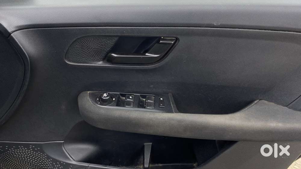 Tata Altroz 1.2 Xz Plus Petrol, 2022, Petrol