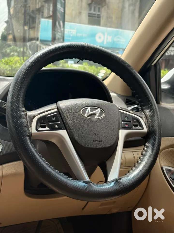 Hyundai Verna Vtvt 1.6 Sx, 2012, Petrol