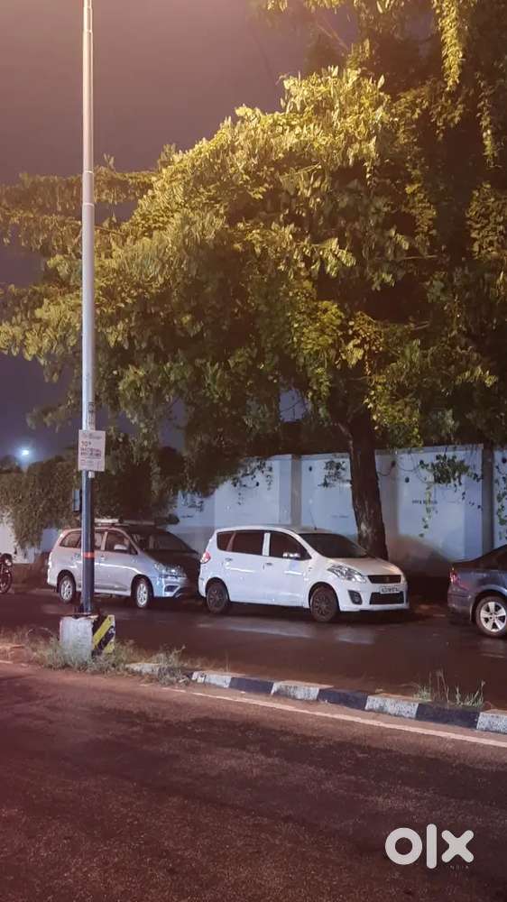 Maruti Suzuki Ertiga 2012 Diesel 140000 Km Driven