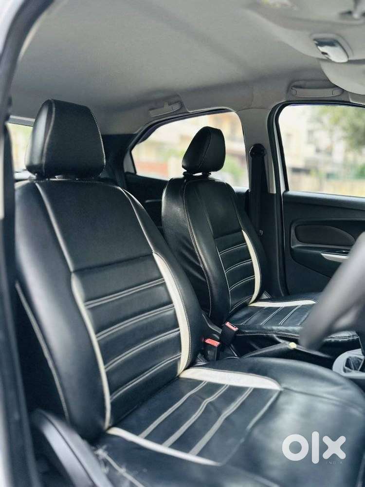 Ford Figo 2012-2015 Petrol Titanium, 2017, Petrol