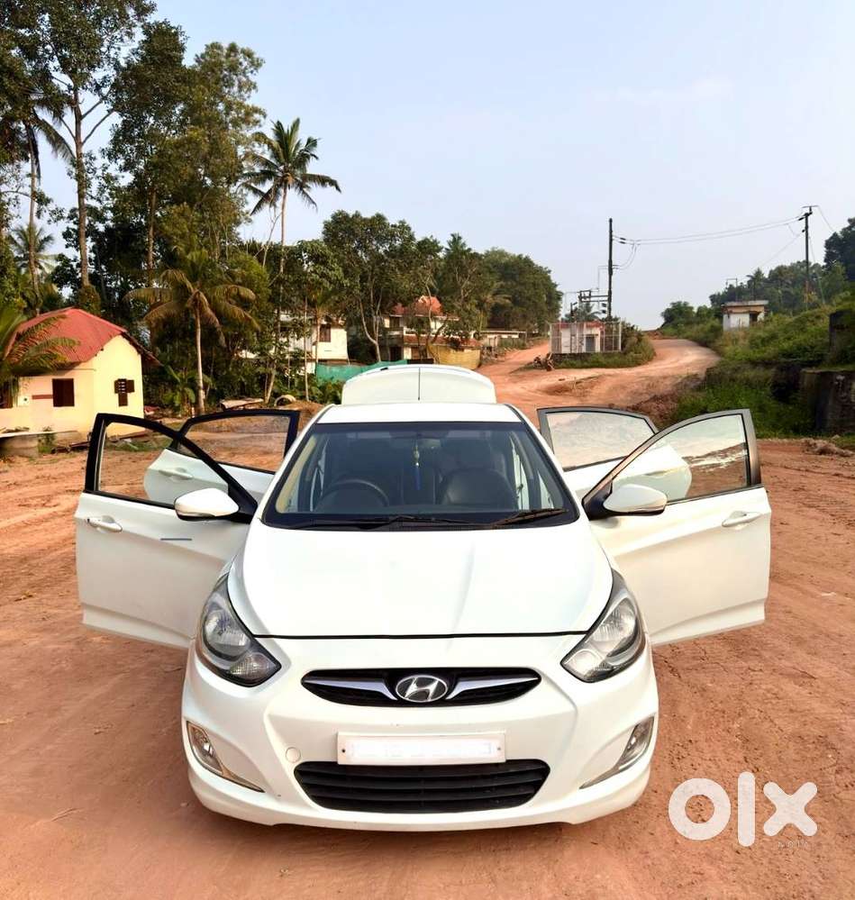 Hyundai Verna 2012 Diesel Well Maintained  New Tyres  90k Driven