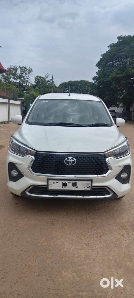 Toyota Rumion V Mt, 2024, Petrol