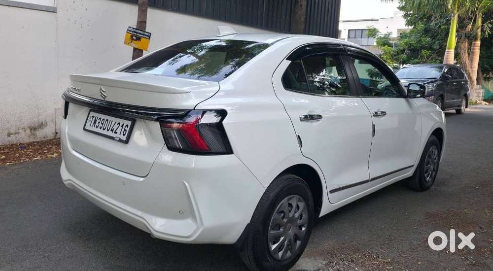 Maruti Suzuki Swift Dzire Vxi(o) Amt, 2025, Petrol