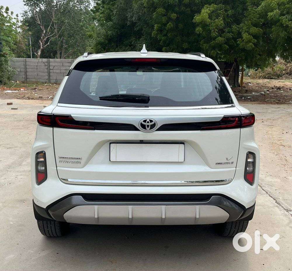 Toyota Urban Cruiser Hyryder 1.5 V Neo Drive, 2025, Petrol