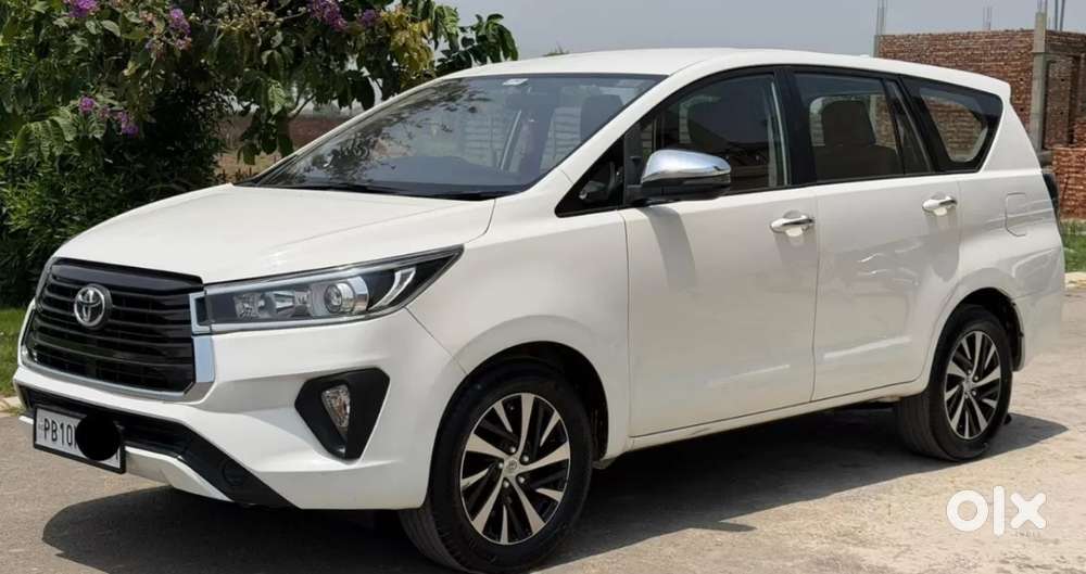 Toyota Innova Crysta [2020-ongoing] 2.4 Gx 7 Str, 2018, Diesel