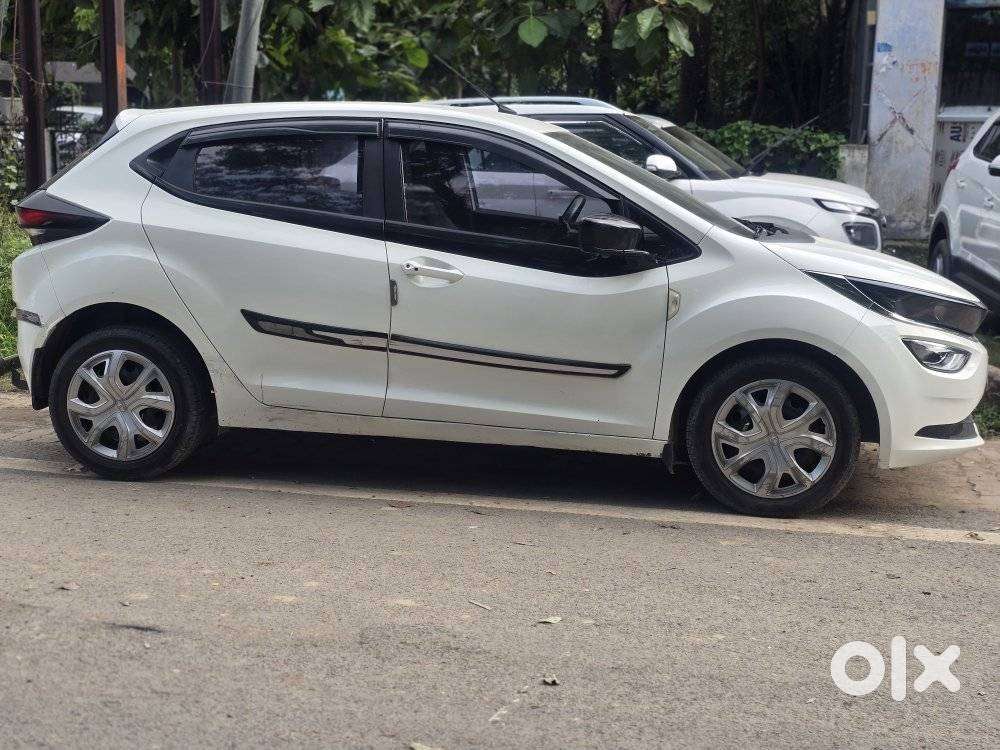 Tata Altroz 1.2 Xm, 2021, Petrol