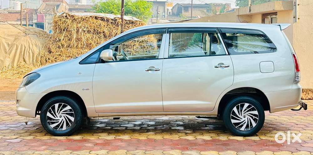 Toyota Innova 2.5 G (diesel) 7 Seater, 2009, Diesel