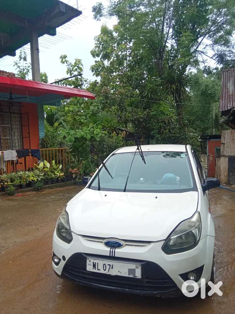 Ford Figo 2012 Petrol