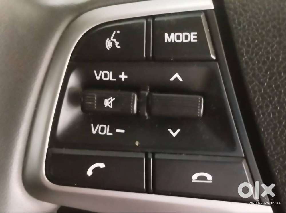 Hyundai Verna 2023 Petrol 21500 Km Driven
