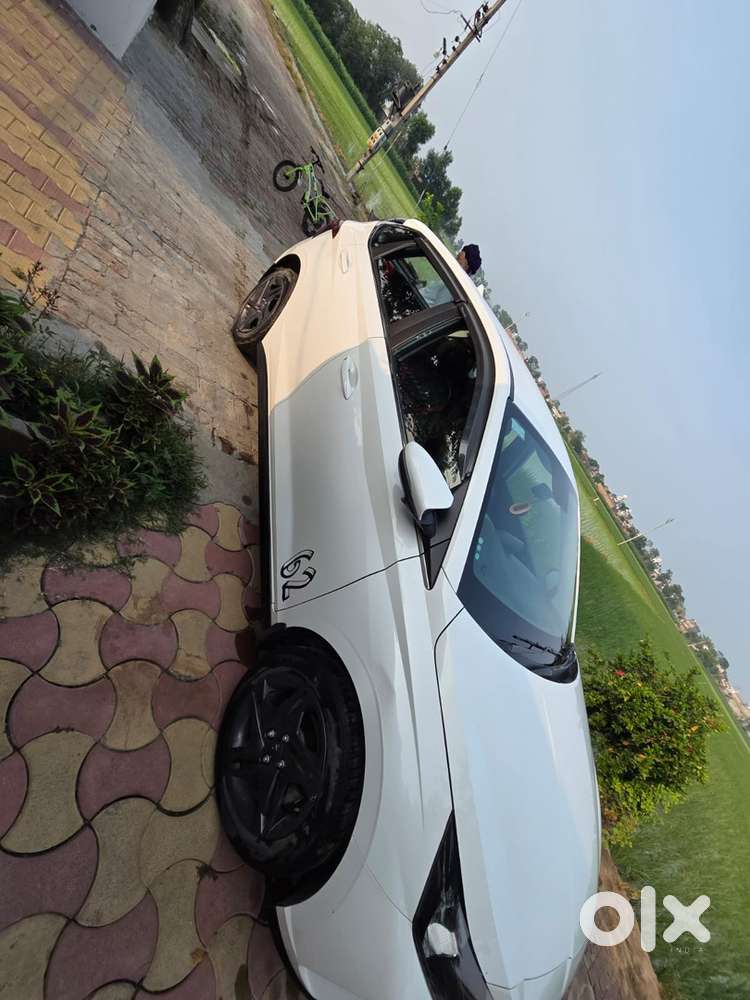 Hyundai I20 Sportz Petrol 2022
