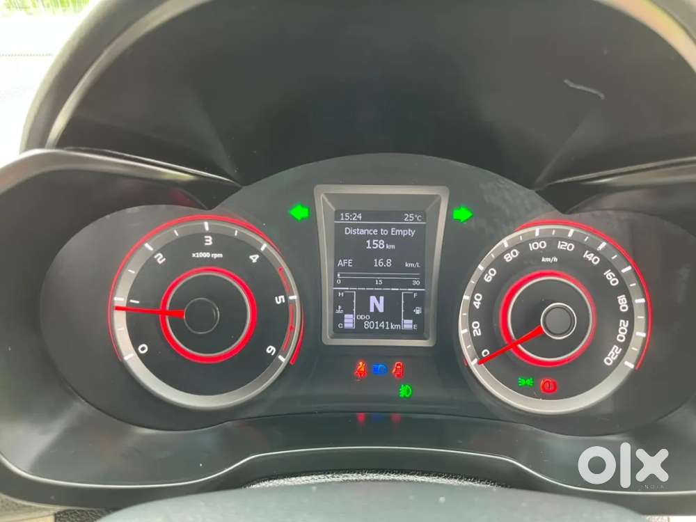 Mahindra Xuv300 W6 Diesel, 2022, Diesel