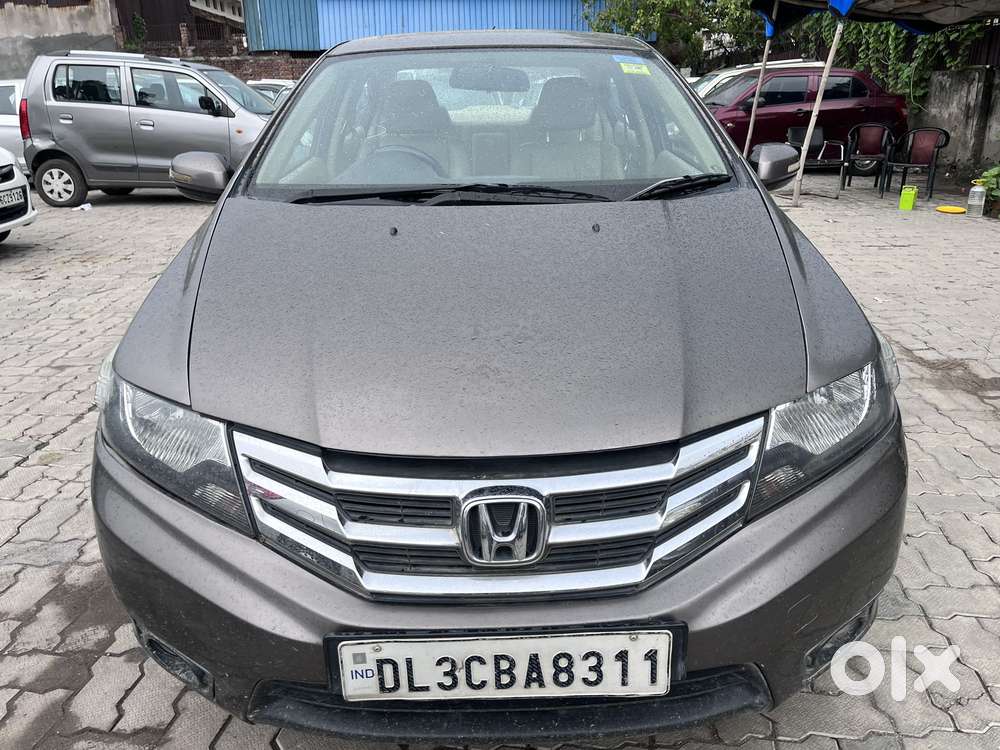 Honda City V At Sunroof I-vtec, 2013, Petrol