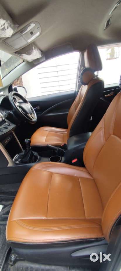 Toyota Innova Crysta 2.4 G Plus Mt 8 Str, 2022, Diesel