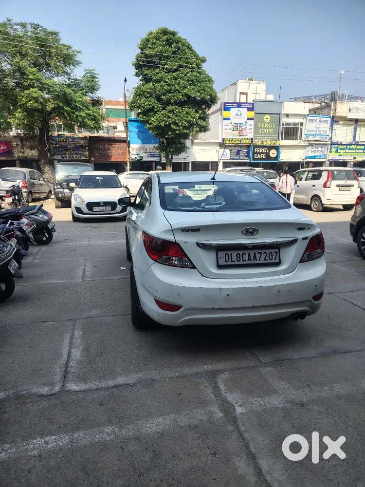 Hyundai Verna 1.6 Sx 2012