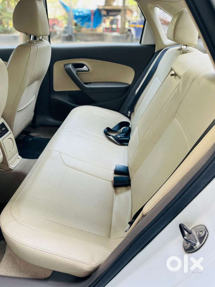 Volkswagen Vento 1.2 Tsi Highline At, 2015, Petrol