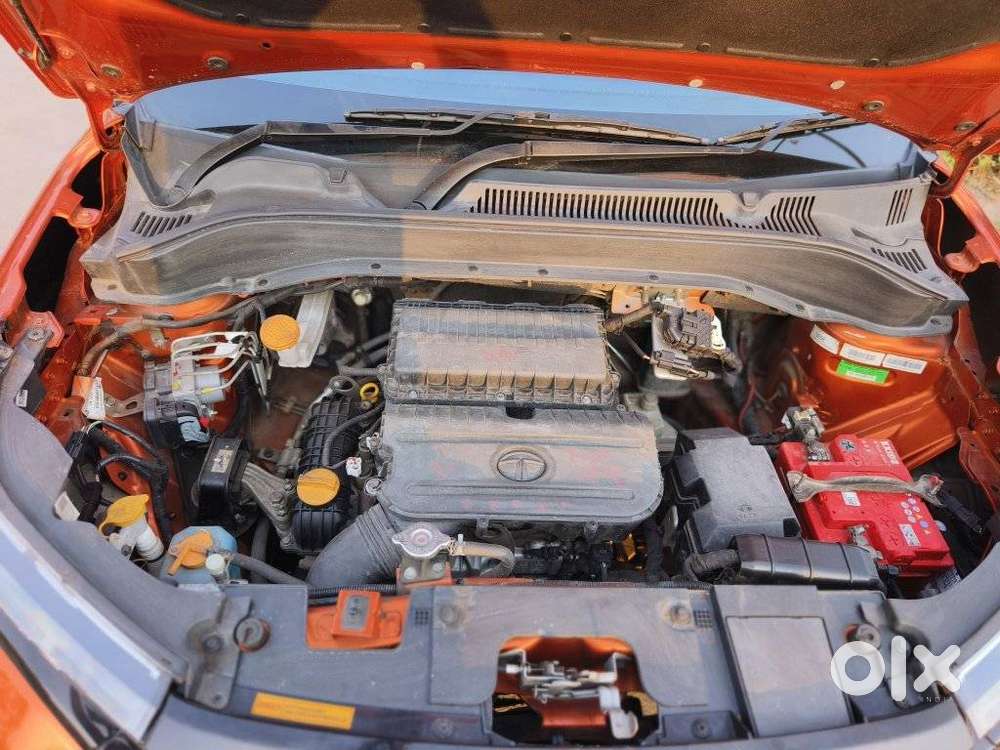 Tata Punch 1.2 Revotron Adventure Camo Rhythm Amt, 2022, Petrol