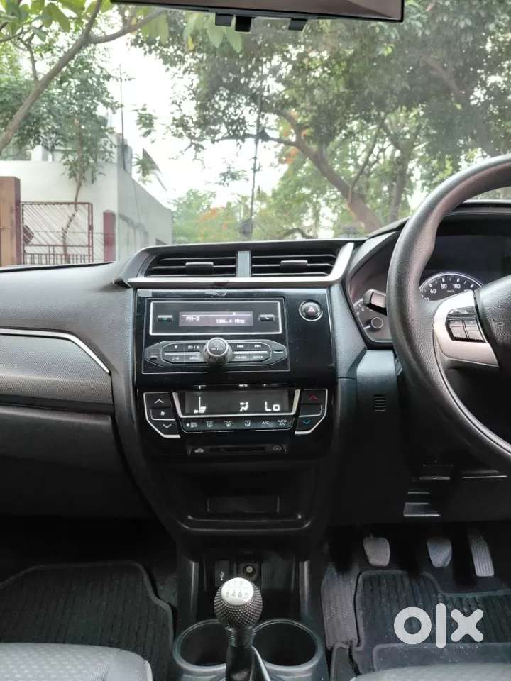 Honda Br-v 1.5 V I-vtec Mt, 2017, Petrol