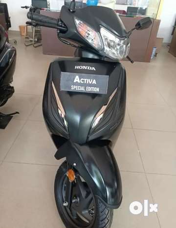 9000 low down payment Activa Scooters 1758398385