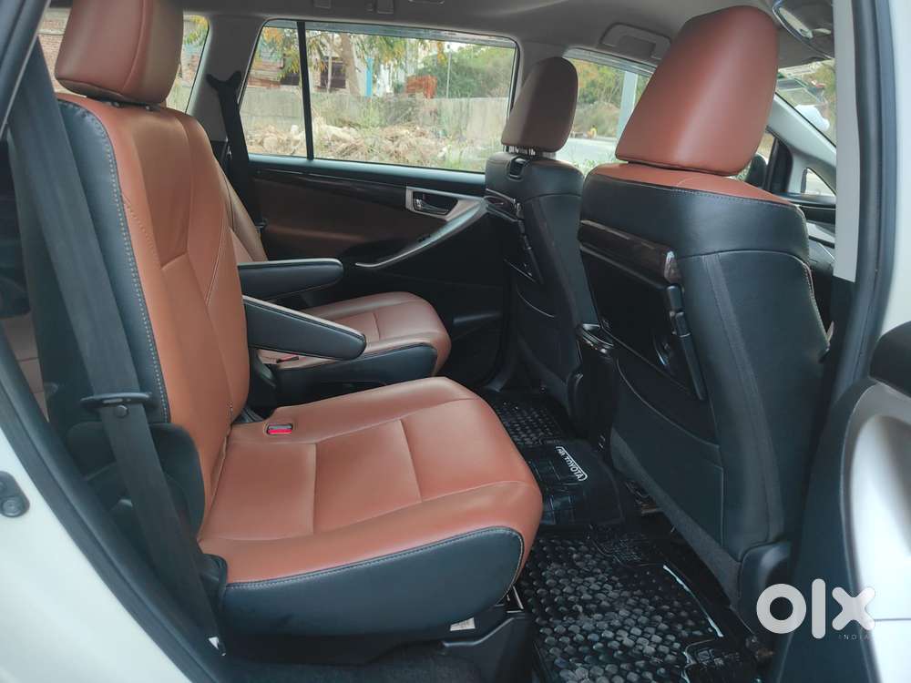 Toyota Innova Crysta 2.8z Automatic, 2019, Diesel