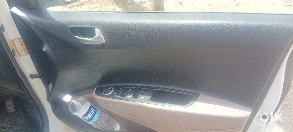 Hyundai Xcent 2015 Diesel Well Maintained