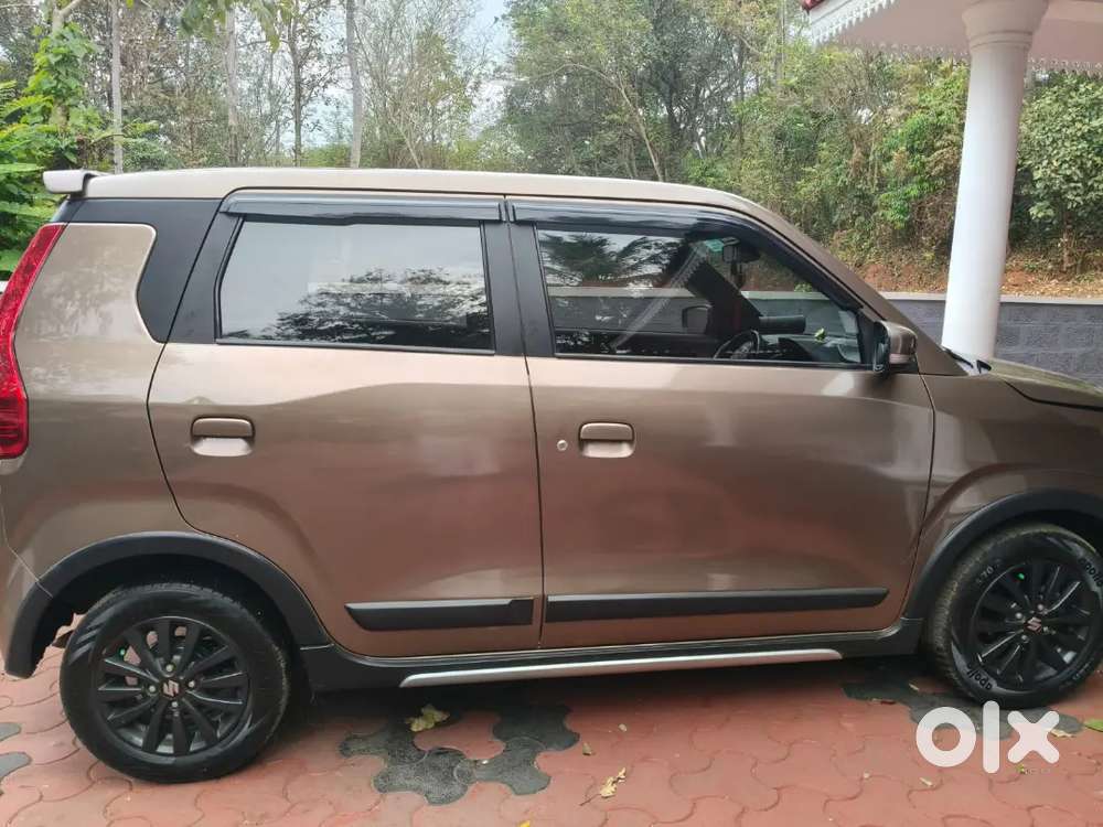 Wagonr  1.2l Nutmug Brown Manual