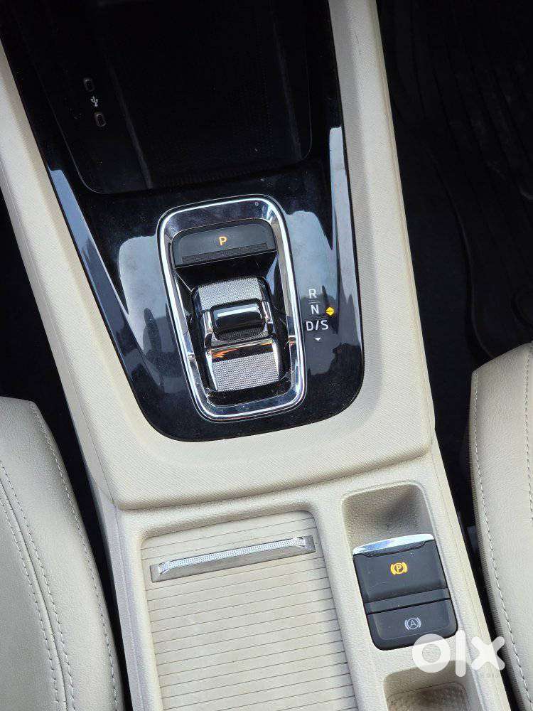 Skoda Octavia 1.8 Tsi Style Plus At, 2021, Petrol