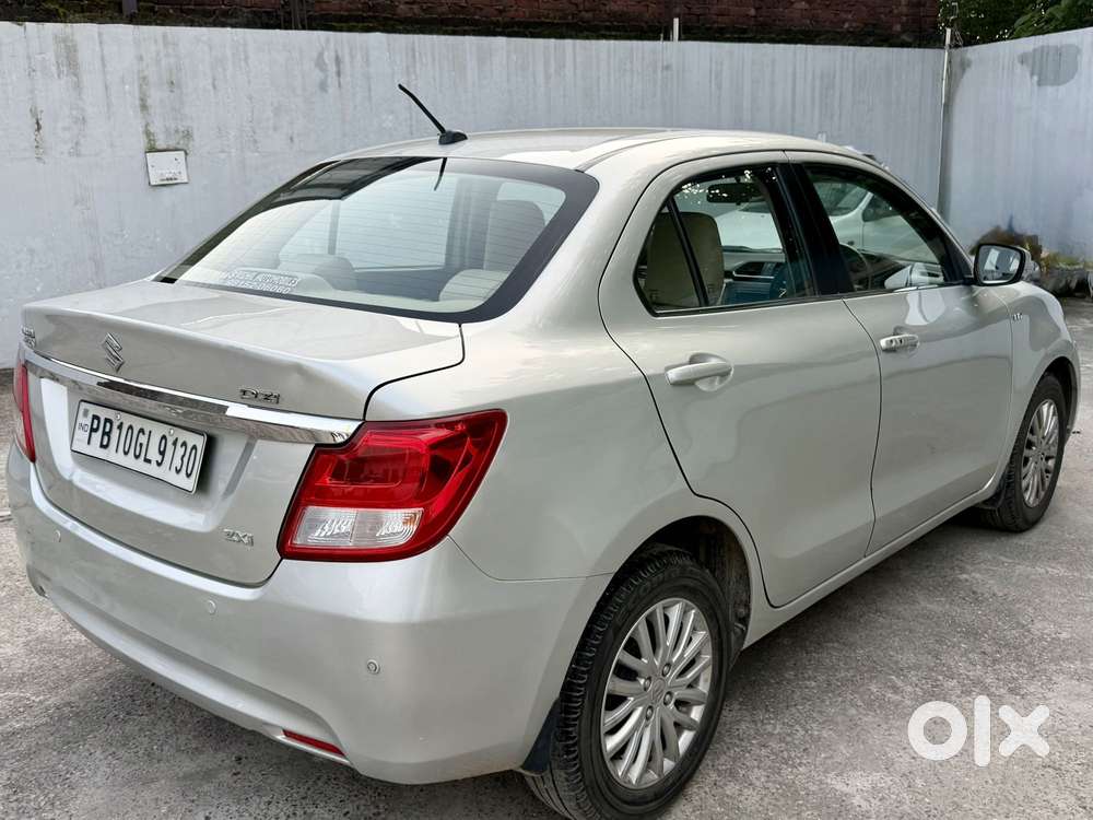 Maruti Suzuki Dzire 1.2 Zxi, 2017, Petrol