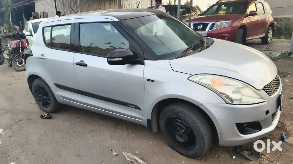 Maruti Suzuki Swift 2012 Diesel 94000 Km Driven