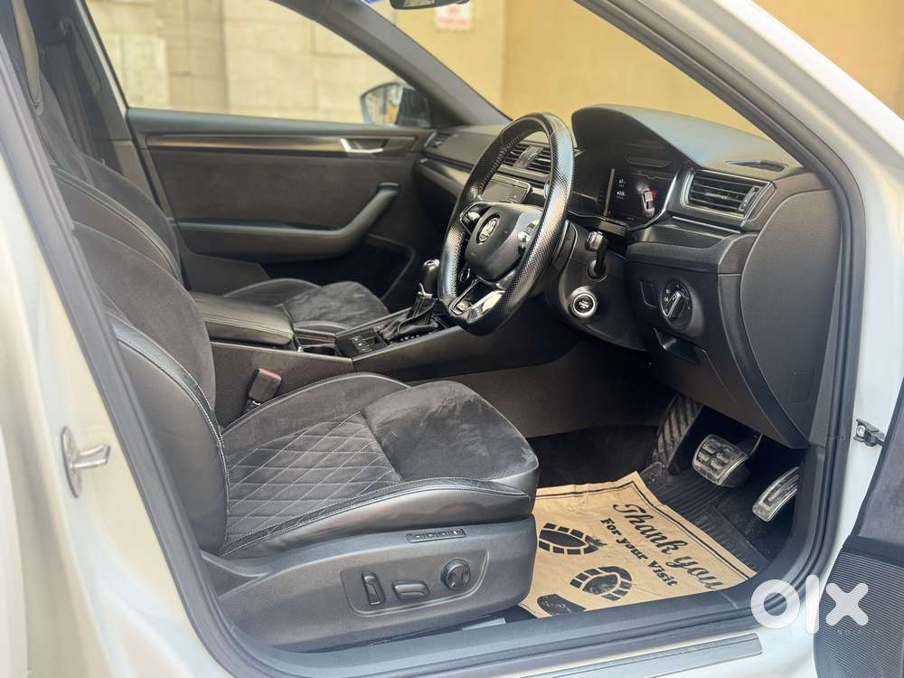 Skoda Superb Sportline 1.8 Tsi At, 2021, Petrol
