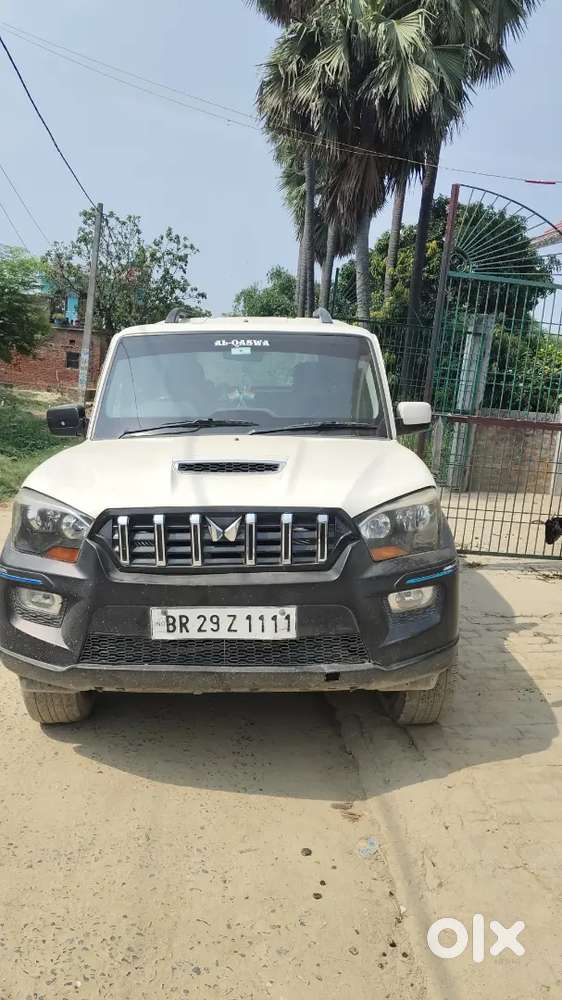 Mahindra Scorpio 2.2 S4 2017 Diesel Manual