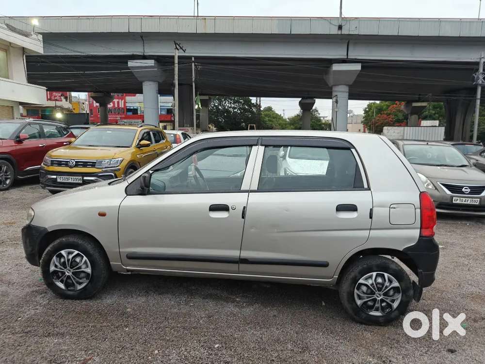 Maruti Suzuki Alto Lxi 2011  42k Km  Petrol  Excellent Condition