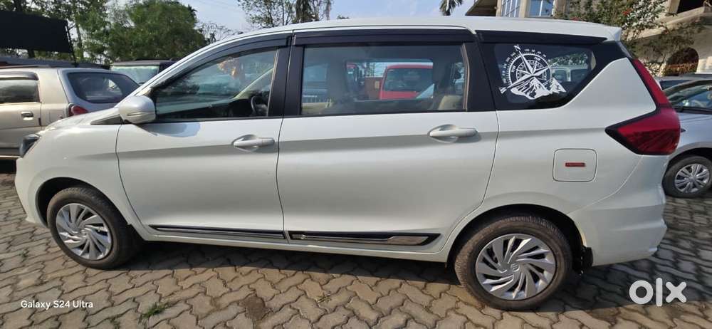 Maruti Suzuki Ertiga 2022-2023  Vxi, 2022, Petrol