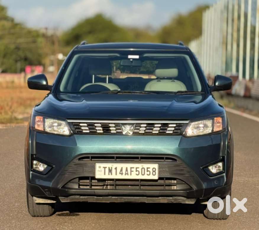 Mahindra Xuv300 W6, 2023, Petrol