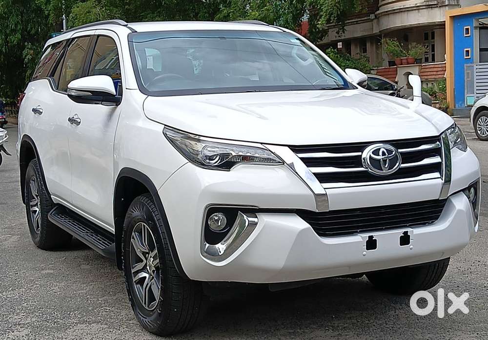 Toyota Fortuner 4x2 At 2.8 Diesel, 2017, Diesel