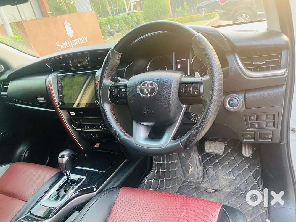 Toyota Fortuner Legender 4x2 At 2.8, 2023, Diesel