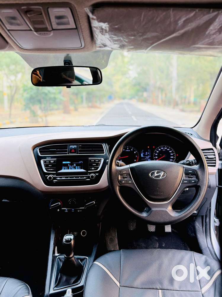 Hyundai I20 Sportz 1.2 Bs-iv, 2019, Petrol