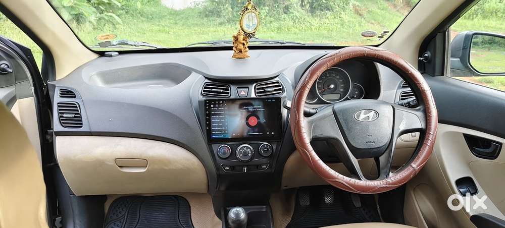 Hyundai Eon Sportz 2012