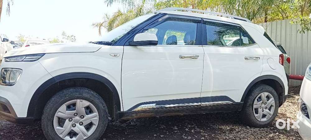 Hyundai Venue S Mt 1.2 Kappa, 2020, Cng & Hybrids