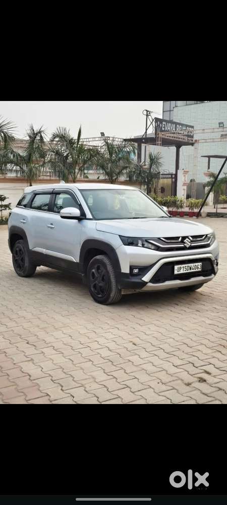 Maruti Suzuki Brezza 1.5 Vxi At Smart Hybrid, 2022, Petrol