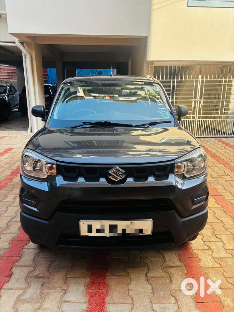 Maruti Suzuki S-presso Vxi At, 2022, Petrol