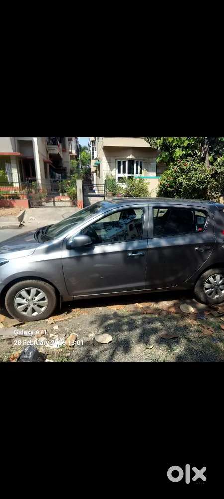 Hyundai I20 2013 Petrol Well Maintained With One Time Tax