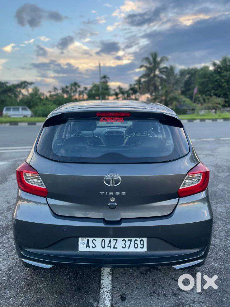 Tata Tiago 1.2 Revotron Xt, 2020, Petrol