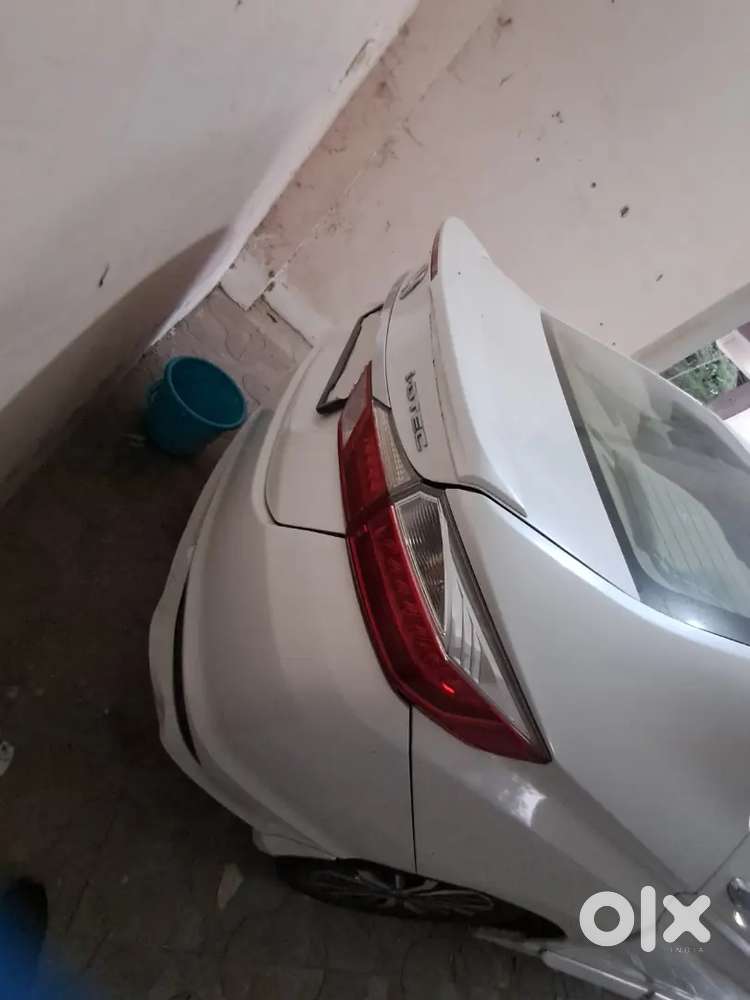 Top Model Honda City Automatic 2017