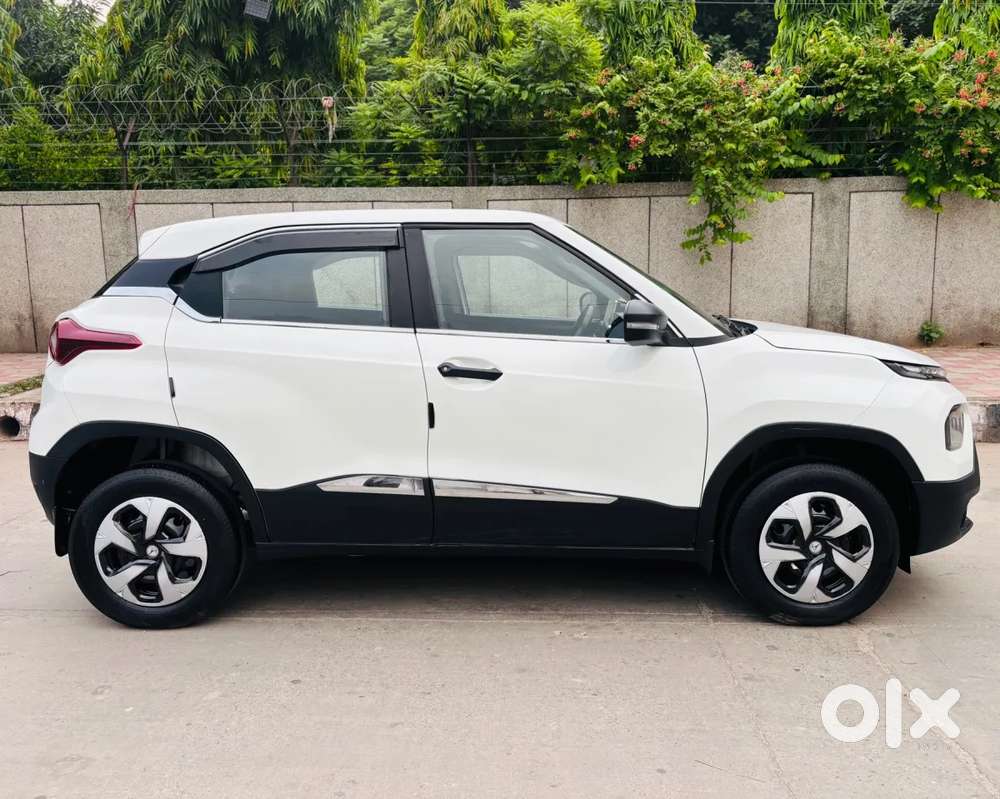 Tata Punch Pure, 2025, Petrol