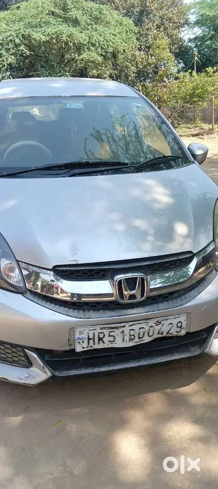 Honda Mobilio 2015 Model 163100 Km